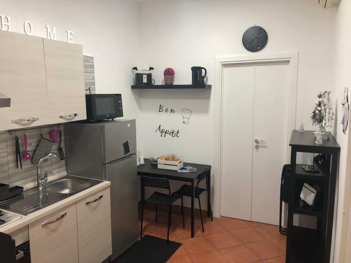 Simpa Apartment Nápoly Kültér fotó