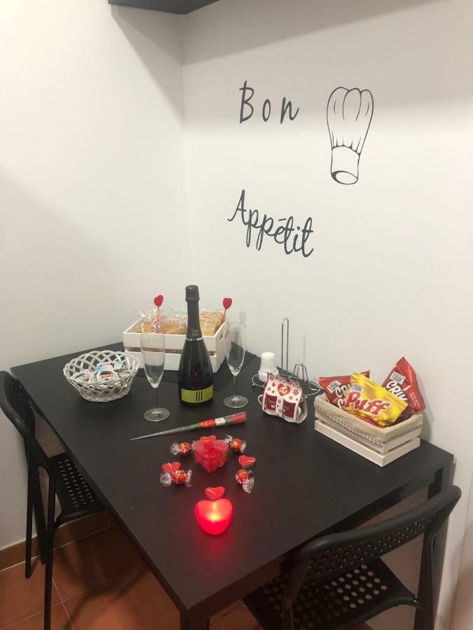 Simpa Apartment Nápoly Kültér fotó