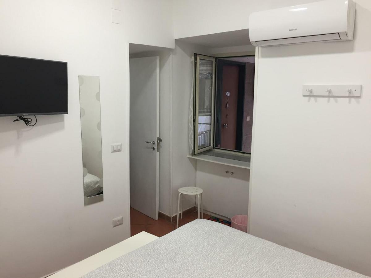 Simpa Apartment Nápoly Kültér fotó